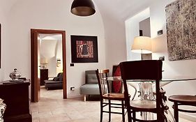 Questa casa non è un albergo